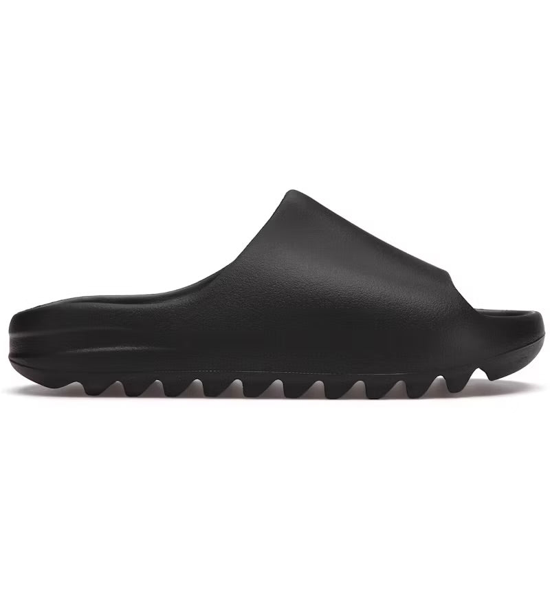 Yeezy Slides “Onyx”